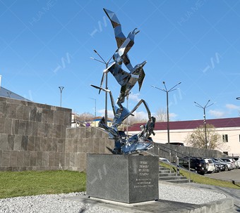 Stainless hlau Monument Sculpture